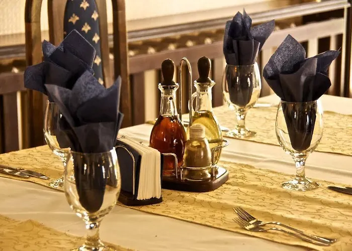 酒店 艾杜雷德精品酒店 3*