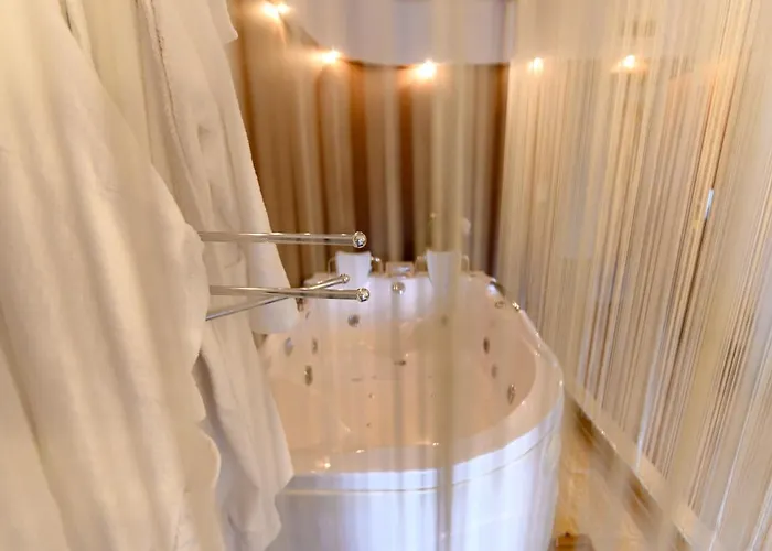 艾杜雷德精品酒店 3*