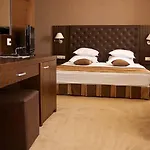 Boutique L Do Rado Отель