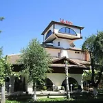 Boutique L Do Rado Отель София