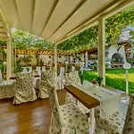 Boutique L Do Rado Отель София