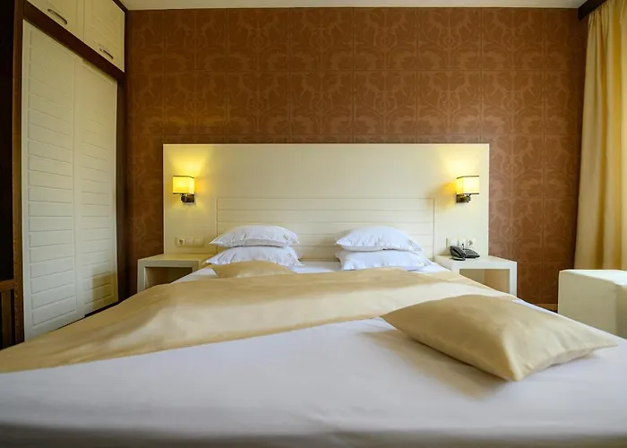 Отель Boutique L Do Rado 3*