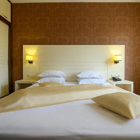 Hotel Boutique L Do Rado 3*