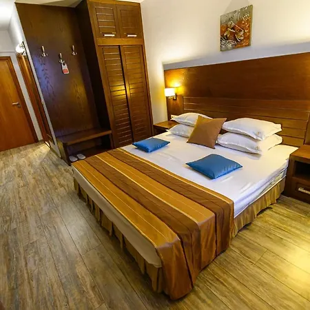 Hotel Boutique L Do Rado