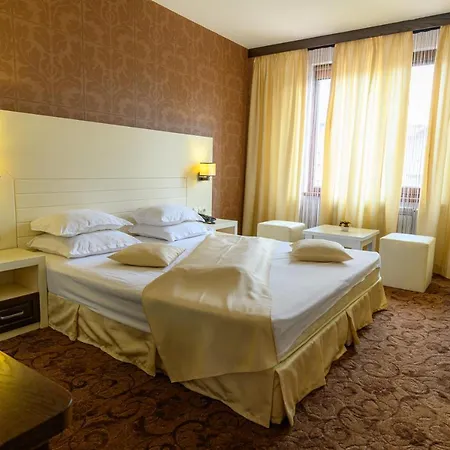 Boutique L Do Rado 3*