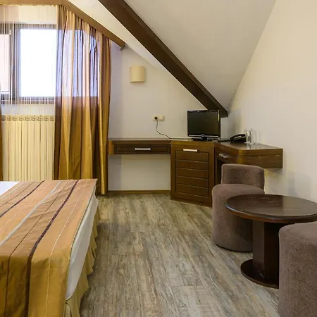 Boutique L Do Rado 3*