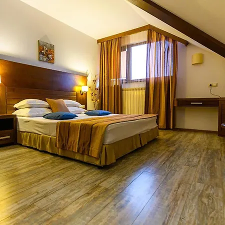 Boutique L Do Rado 3*